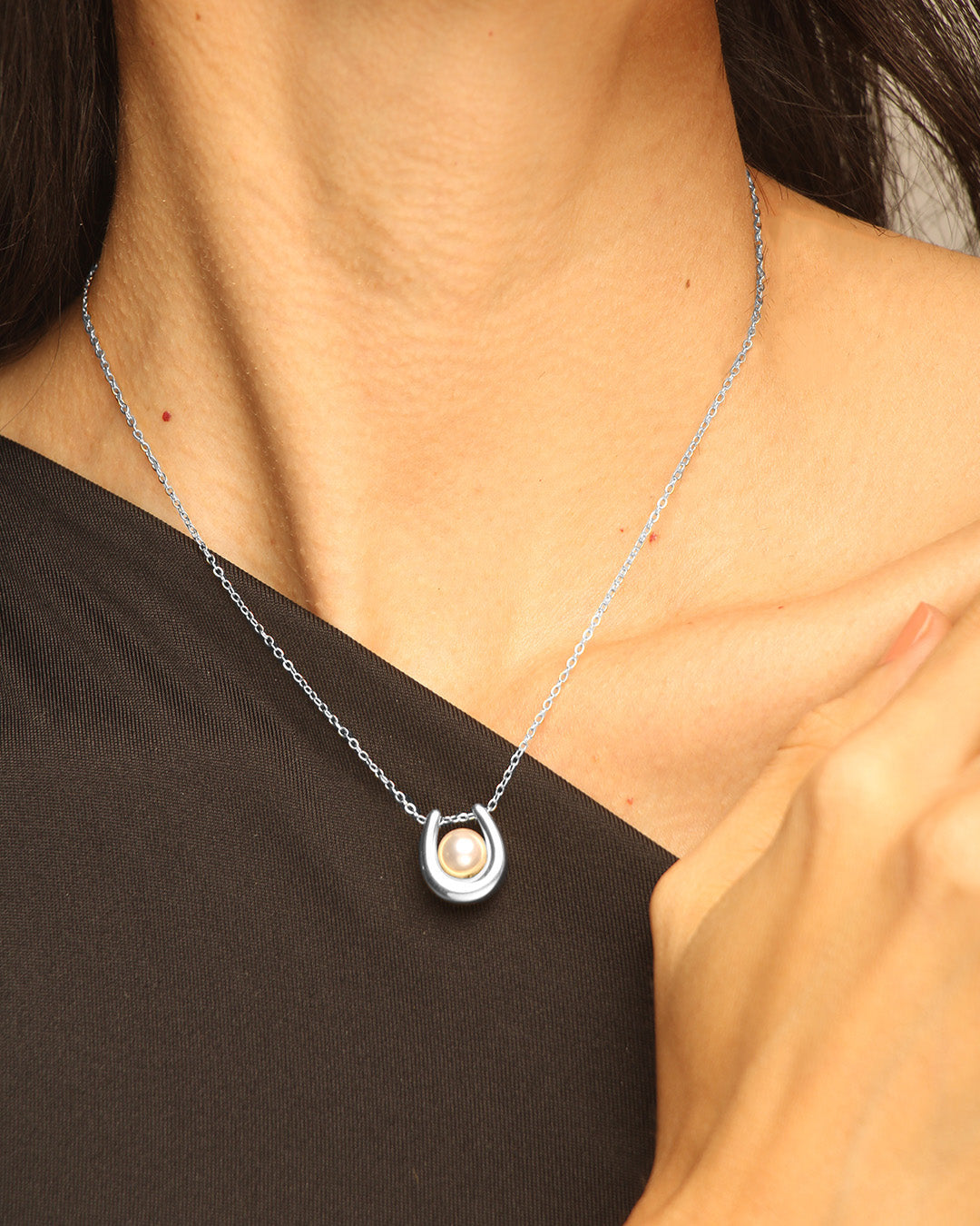 Collar Daisy Plateado-3