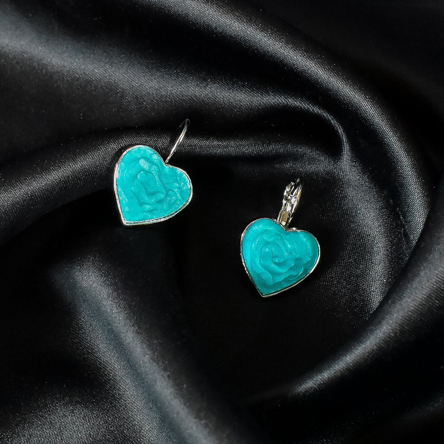 Green Drop Earrings – Elegant Indian Jewellery for Women | HV