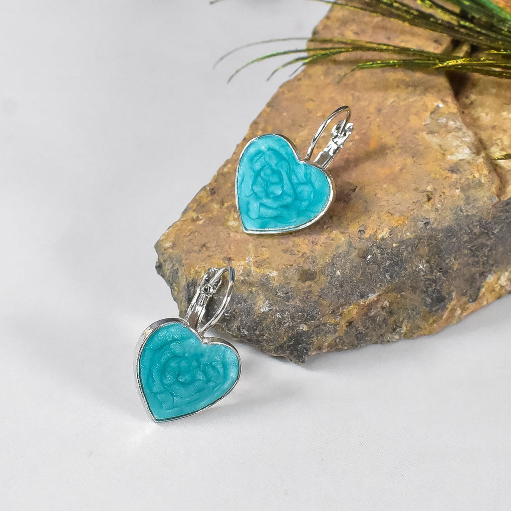 Green Drop Earrings – Elegant Indian Jewellery for Women | HV
