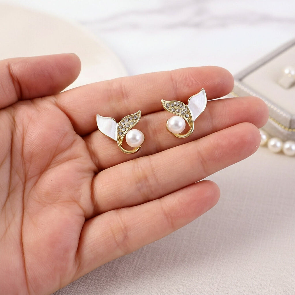 Pearl Leaf Stud Earrings – Elegant Korean Gold Plated Jewellery