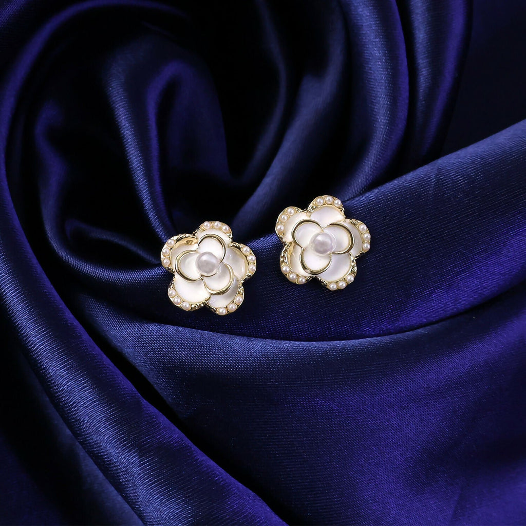 Pearl Heart Drop Earrings – Elegant Korean Style for Women