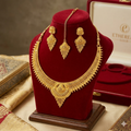 Elegant Gold-Tone Necklace Set with Leaf Pendant, Earrings and Maang Tikka for Women
