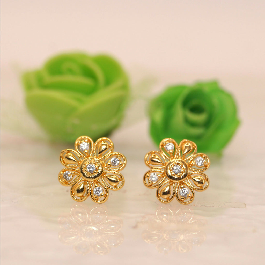 Gold Plated Floral Stud Earrings – Elegant Everyday Wear
