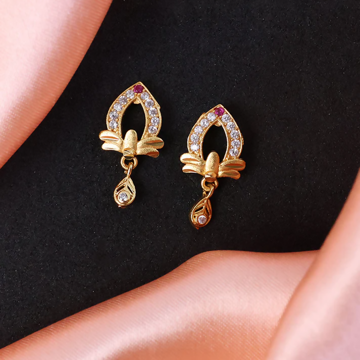 Gold Earrings with Elegant Teardrop Cut & Crystal Work