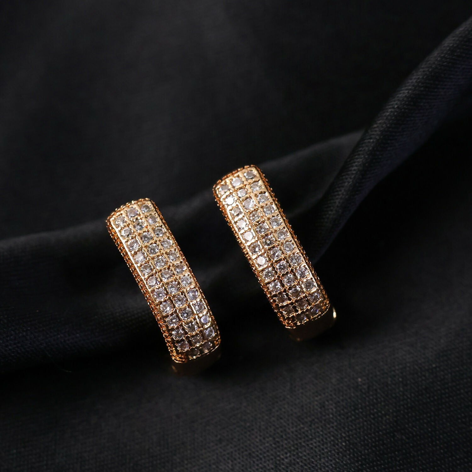 Gold-Tone Hoop Earrings with Crystal Detailing – Elegant Pave Design