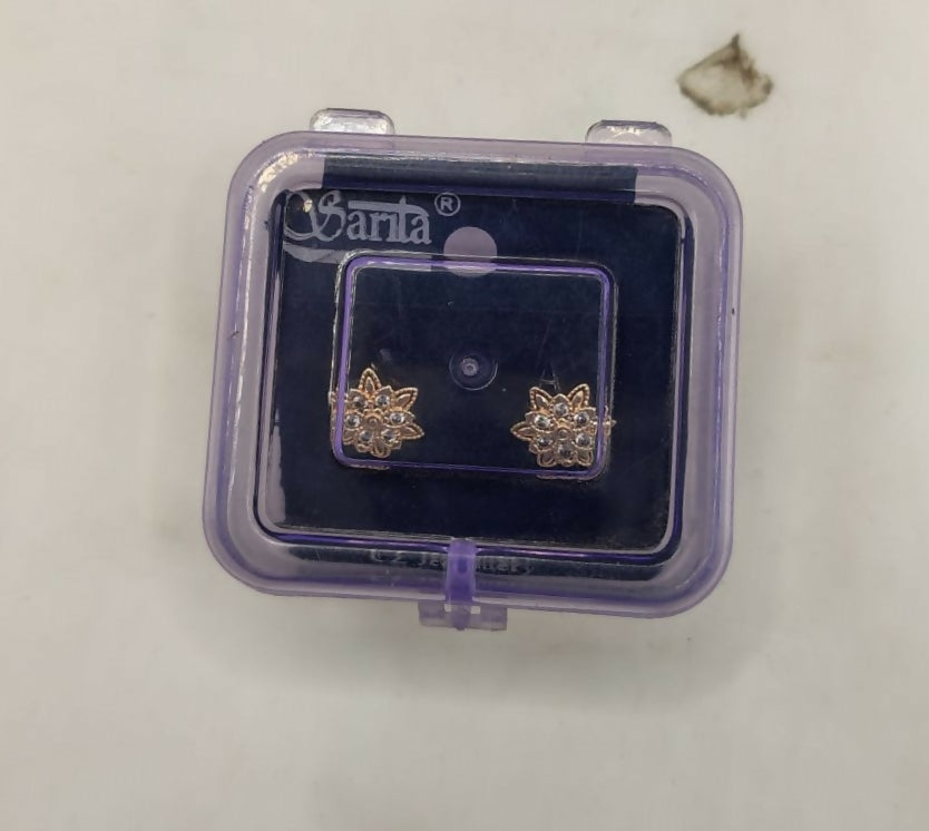 Rose Gold Stud Earrings – Elegant Floral Cluster Design