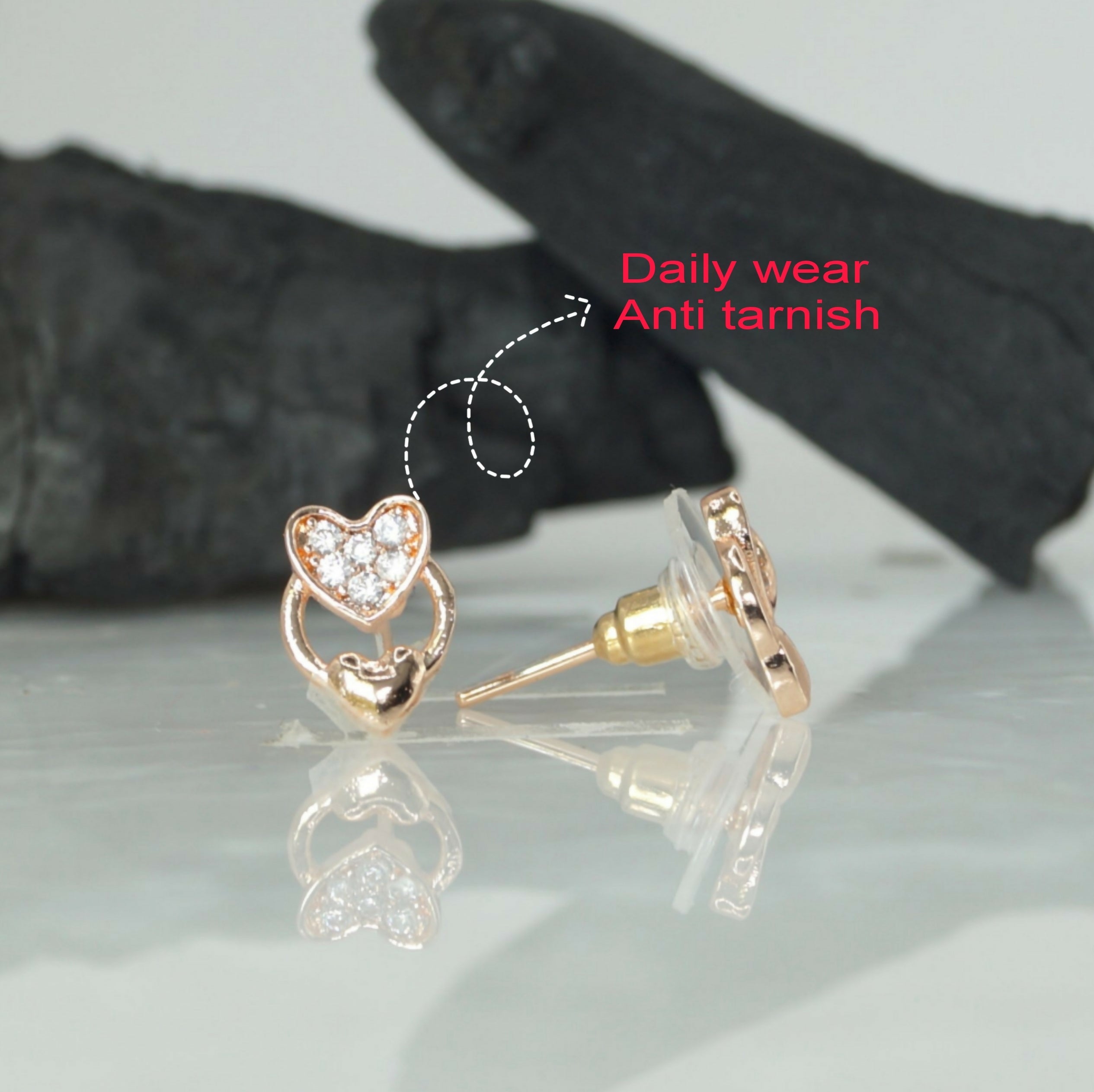 Rose Gold Heart Stud Earrings – Elegant Zircon Jewelry for Women