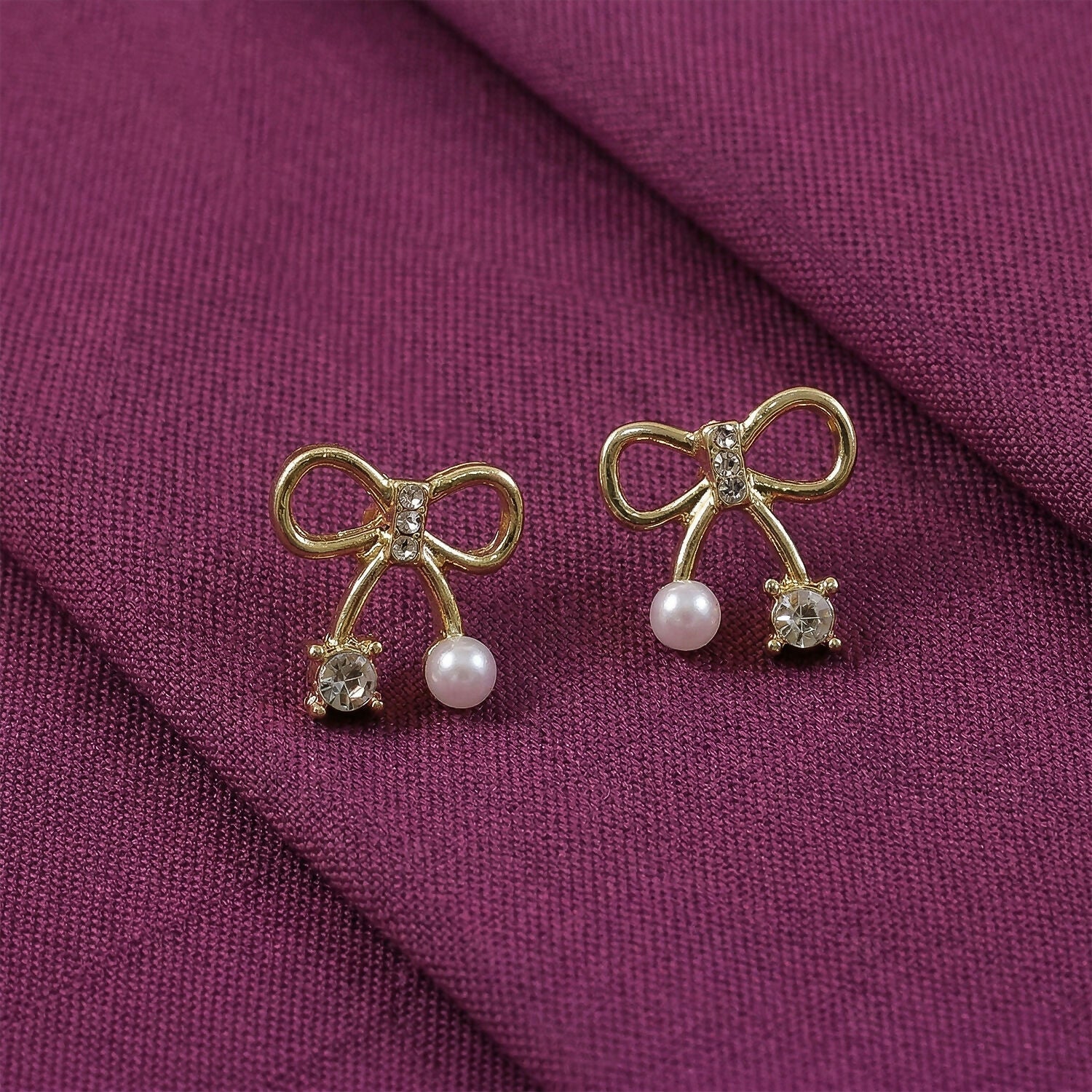 Bow-Knot Crystal Pearl Stud Earrings – Korean Minimalist Style