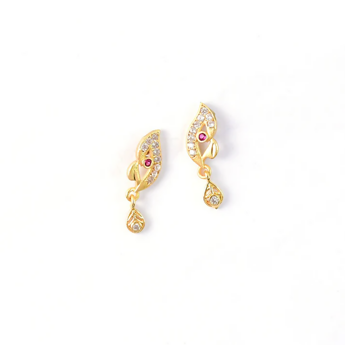 Gold Earrings – Luxury Curved Design with Sparkling Stone Inlay