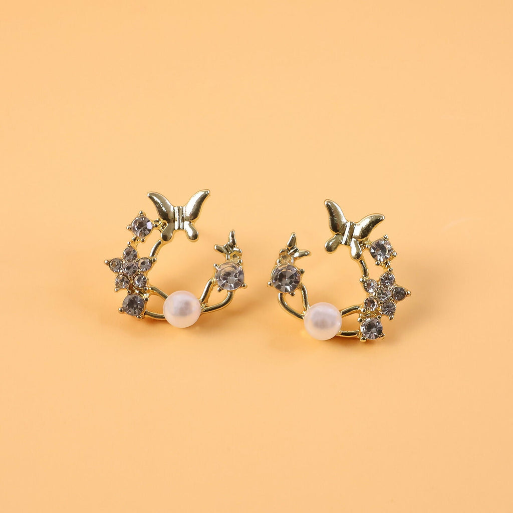 Pearl Wreath Stud Earrings – Elegant Gold-Tone for Women