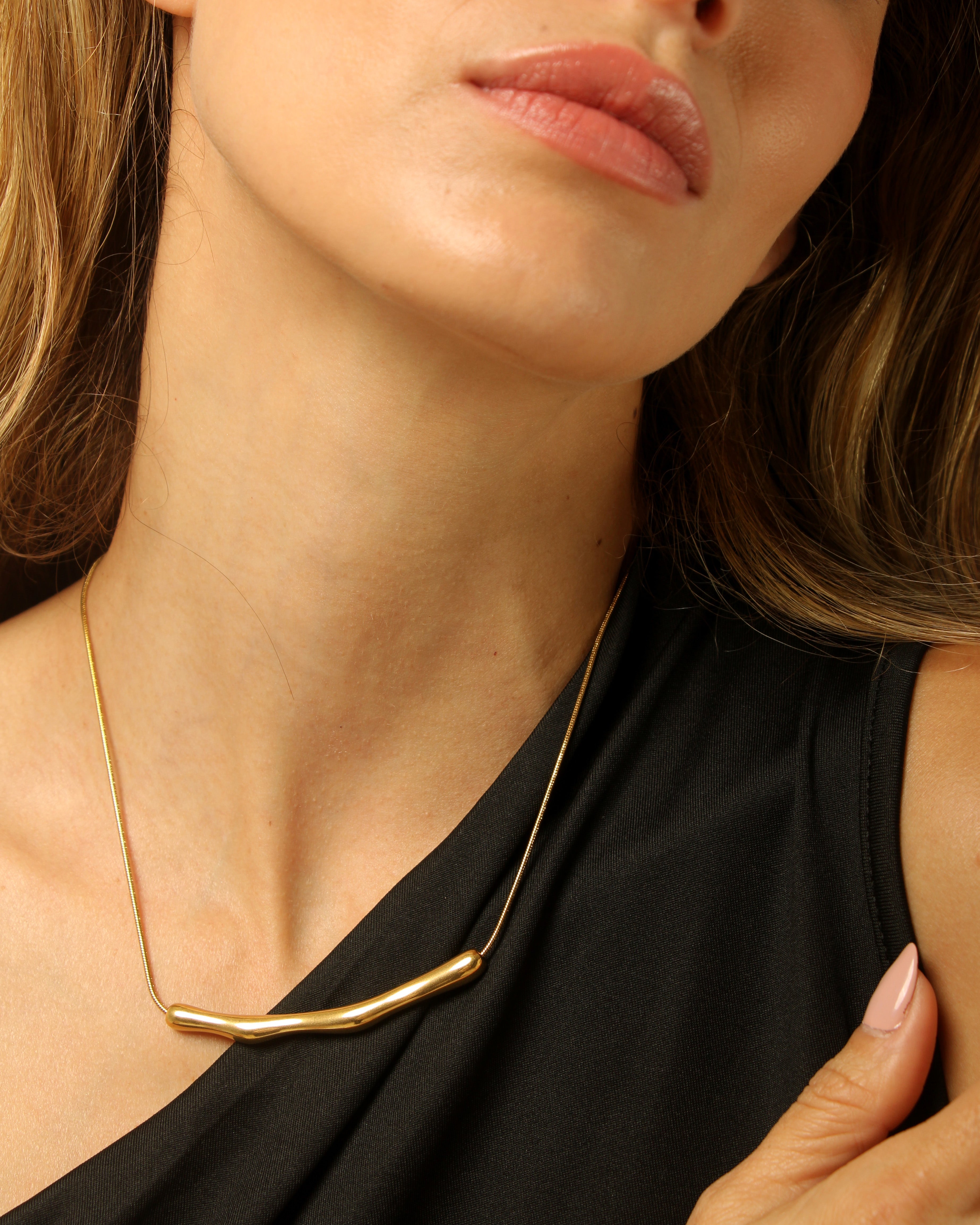 Collar Eva-2