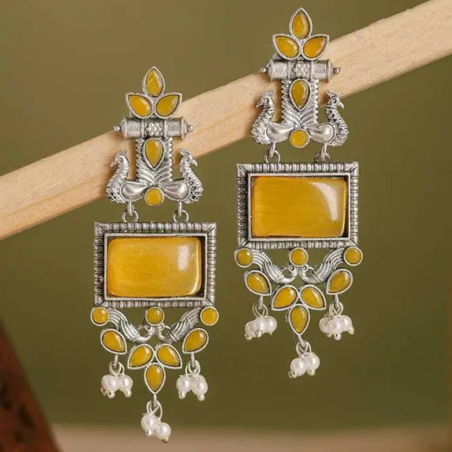 Oxidized Silver Yellow Stone Pearl Earrings – Traditional Elegance