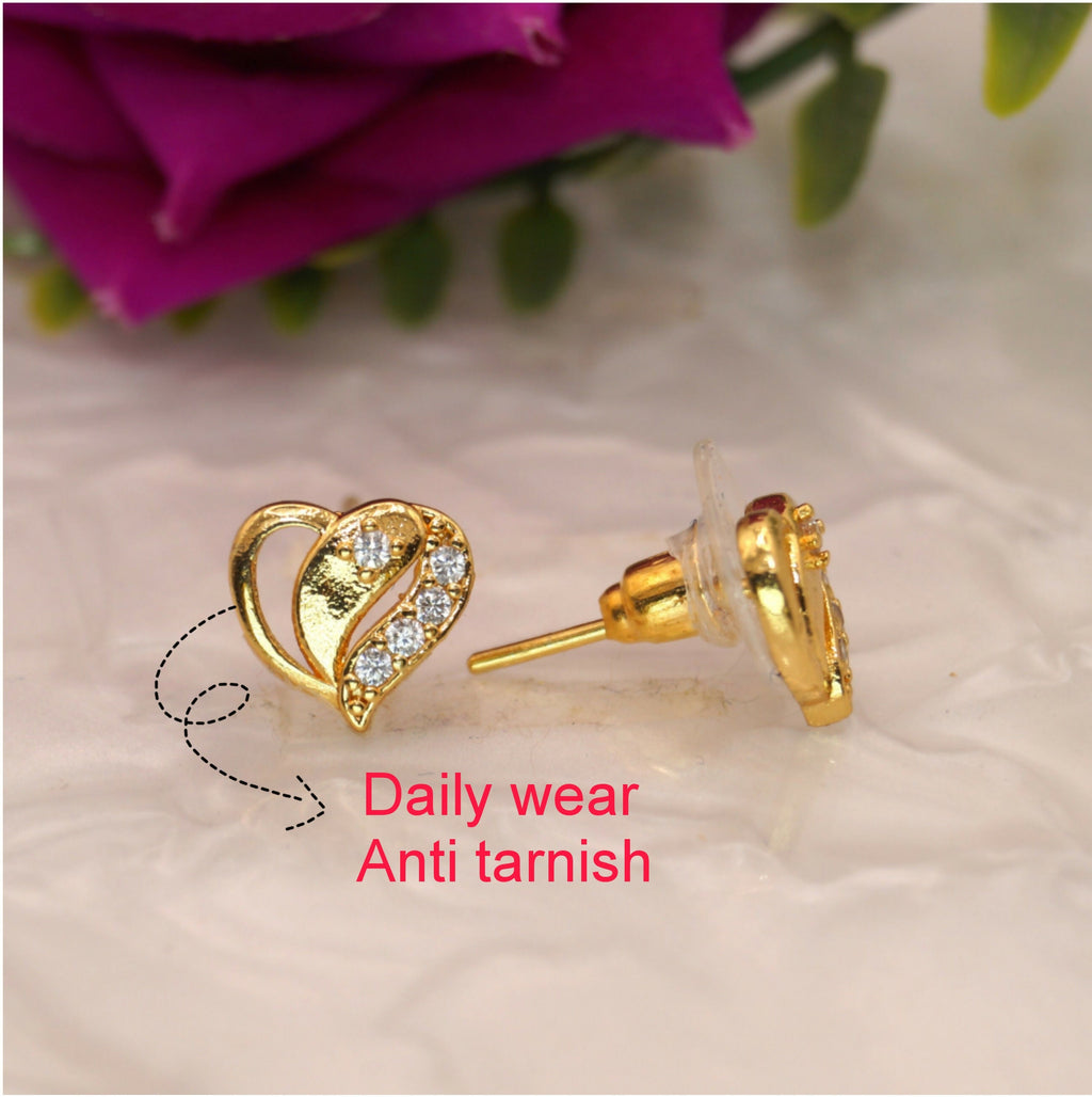 Gold Heart Stud Earrings – Dainty Elegant Sparkle for Women