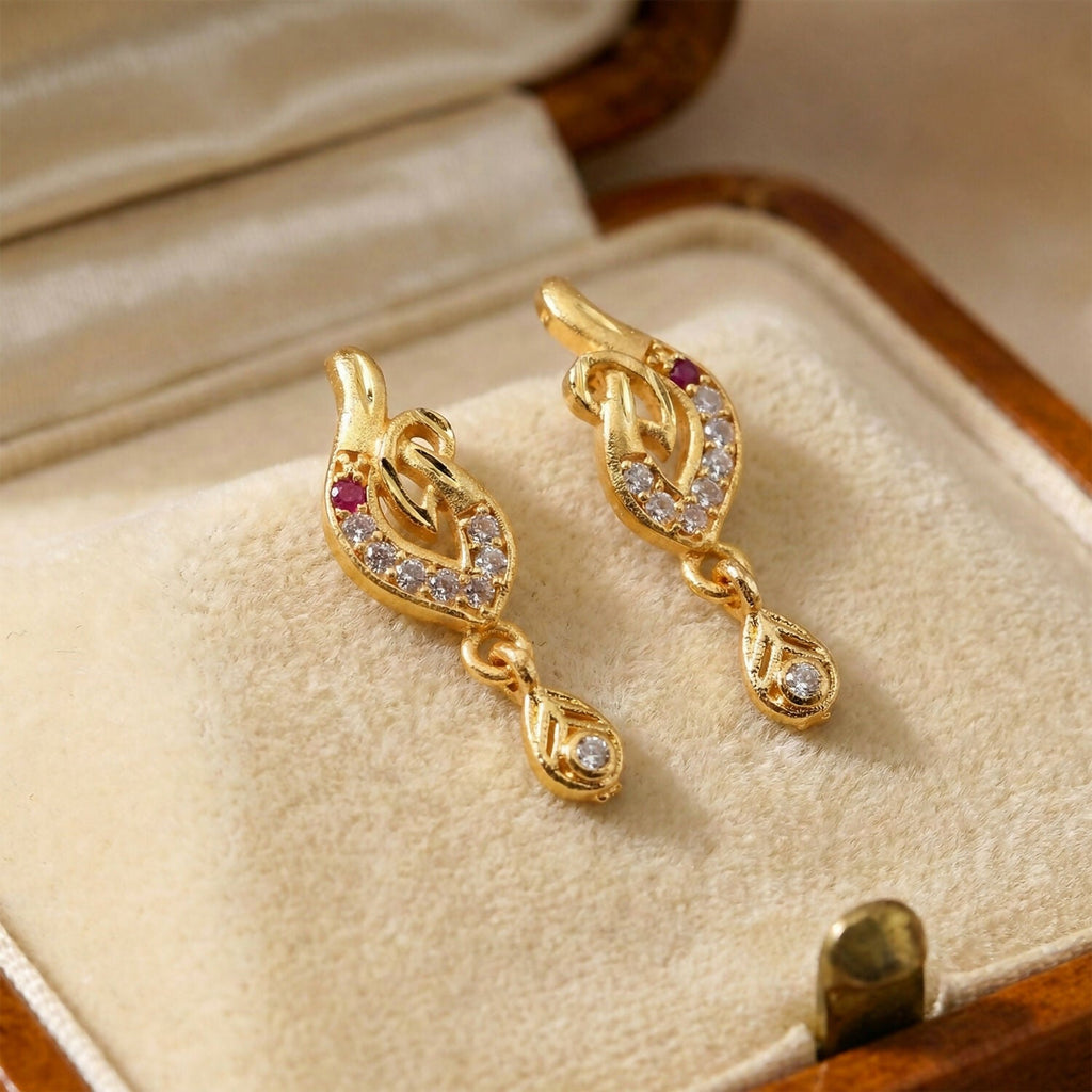 Gold Leaf Drop Earrings – Elegant Stone-Studded Design