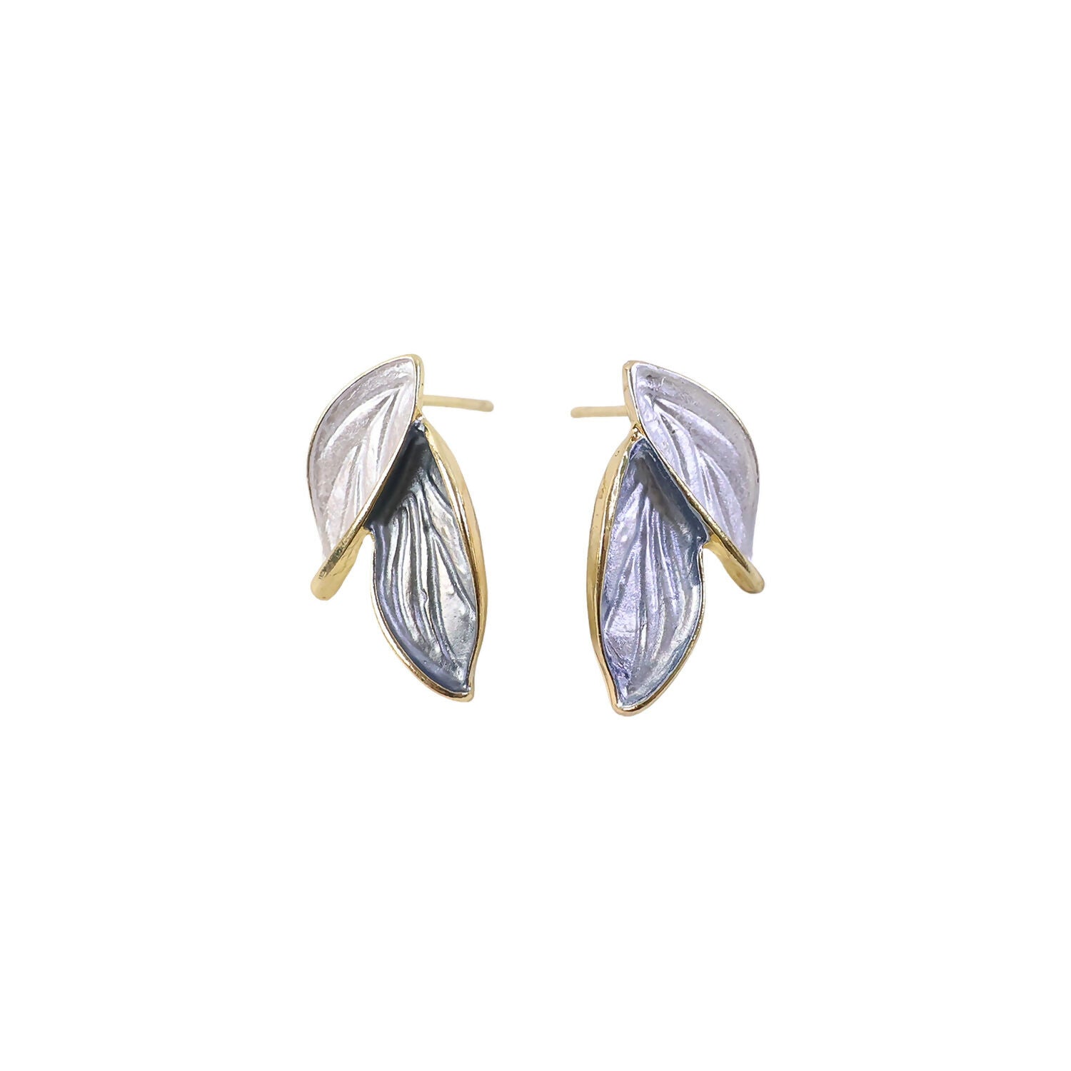 Leaf Stud Earrings – Minimalist Korean Pearlescent Elegance
