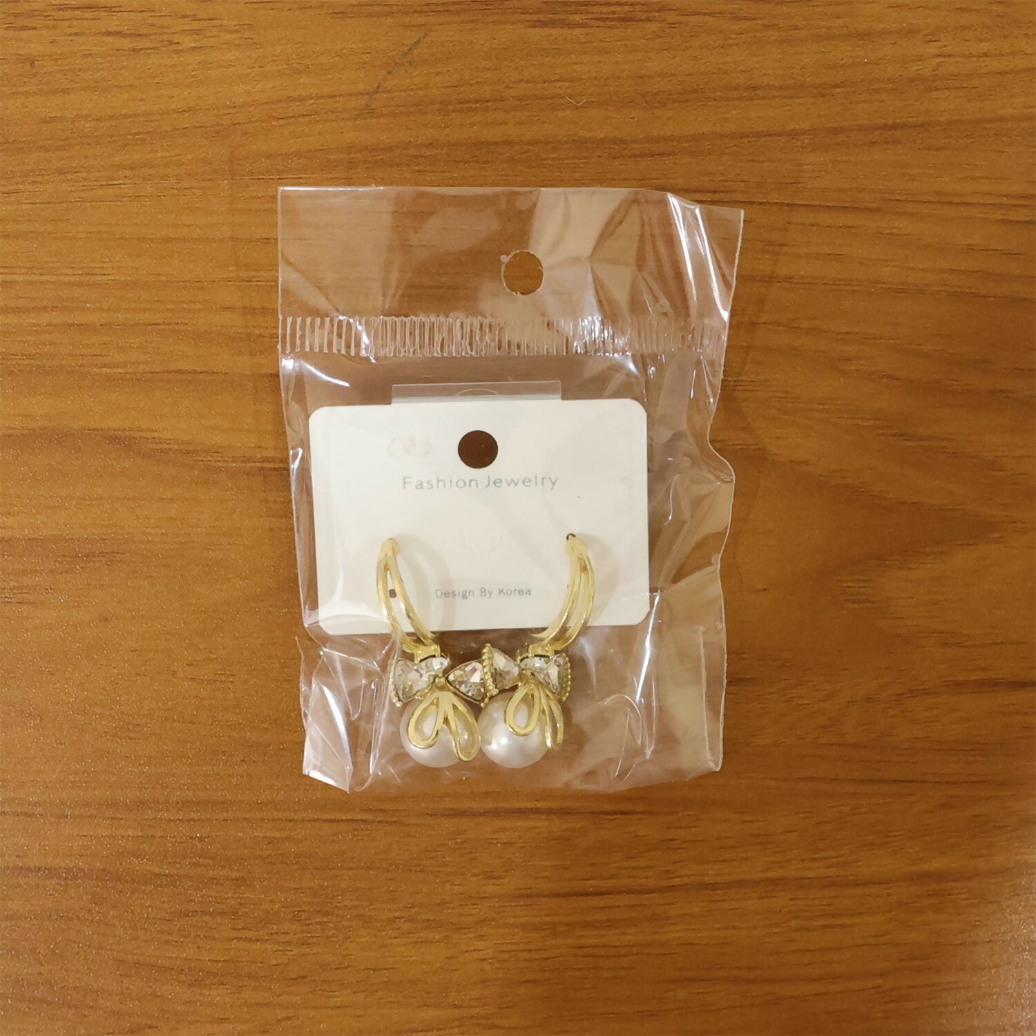 Bow Pearl Drop Earrings – Elegant Korean Style for Women