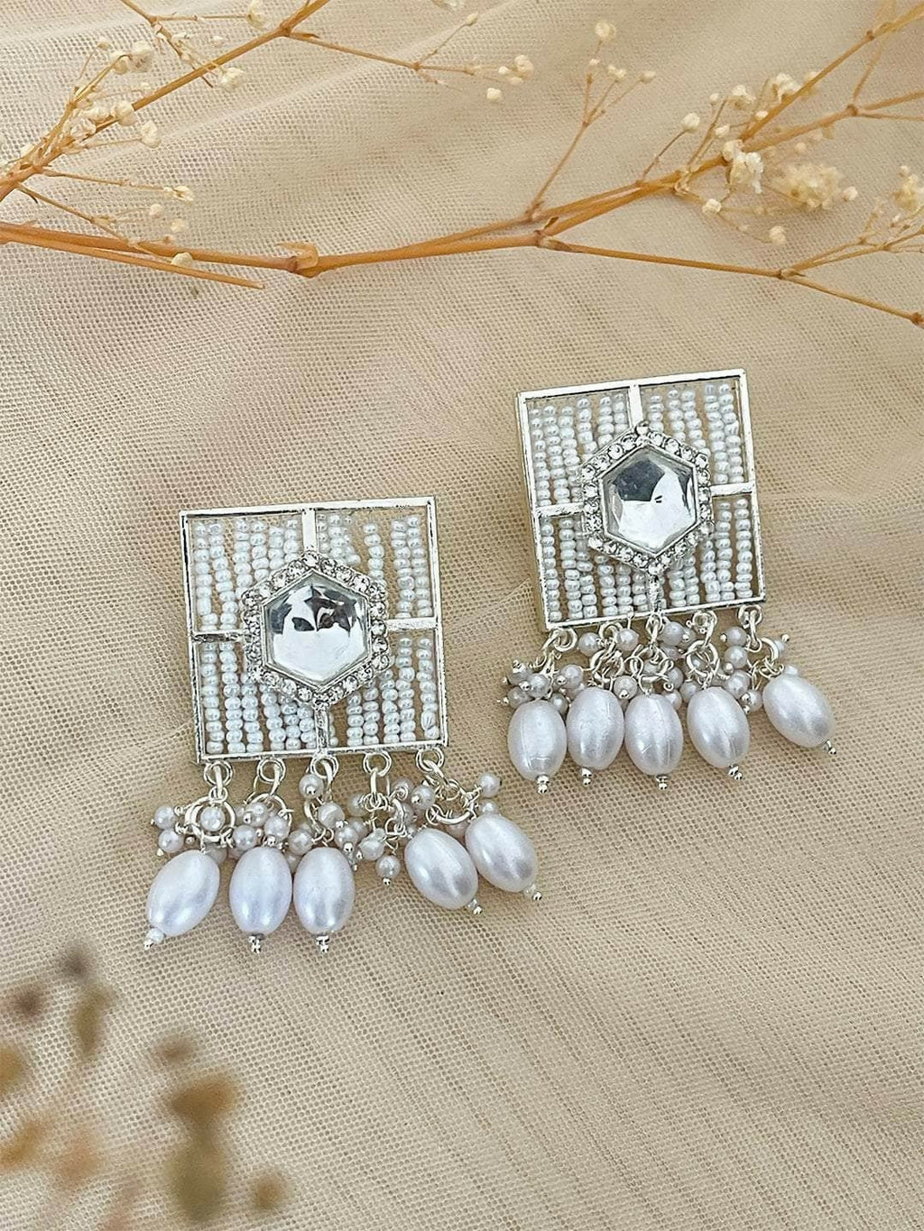 Kundan Jhumka Earrings – Traditional Silver-Toned Pearl Encrusted