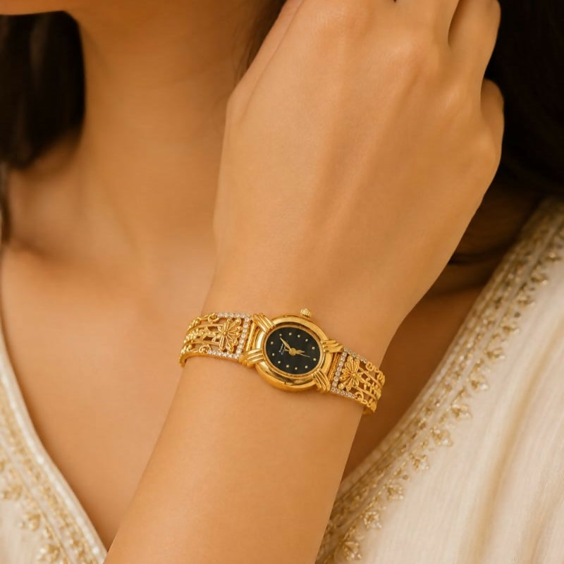 Luxury Gold Tone Floral Crystal Bracelet Watch for Women Black Dial Designer Wrist Watch
