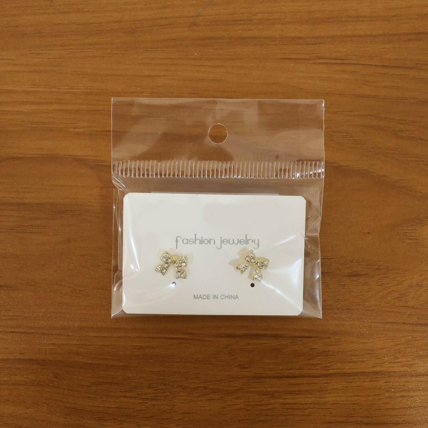 Crystal Bow Stud Earrings – Elegant Gold Plated Rhinestone Design