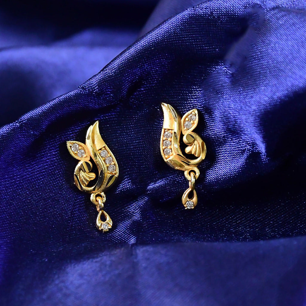 Curved Designer Drop Earrings – Elegant Crystal Highlights