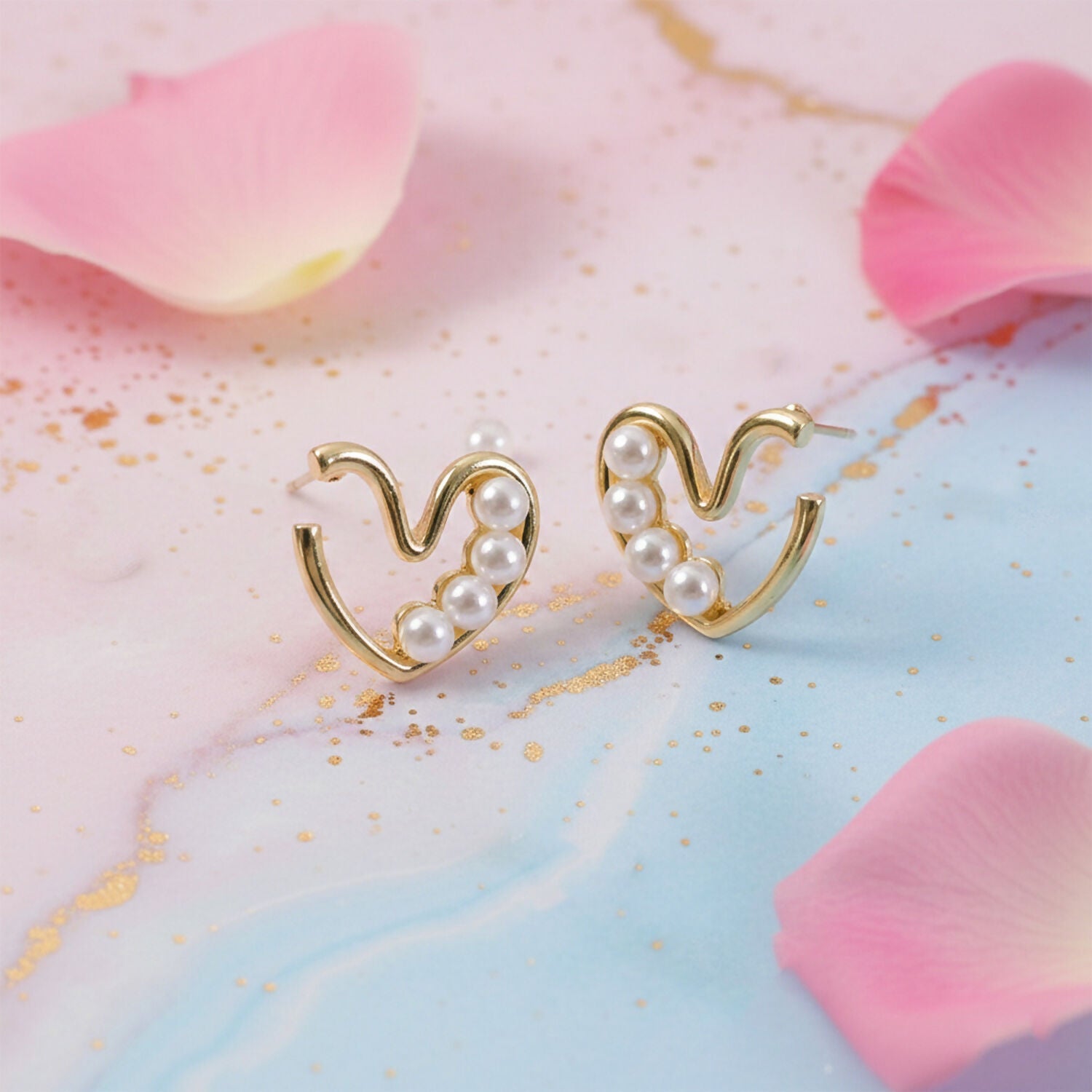 Gold Plated Swan Pearl Stud Earrings – Elegant Lightweight Jewelry