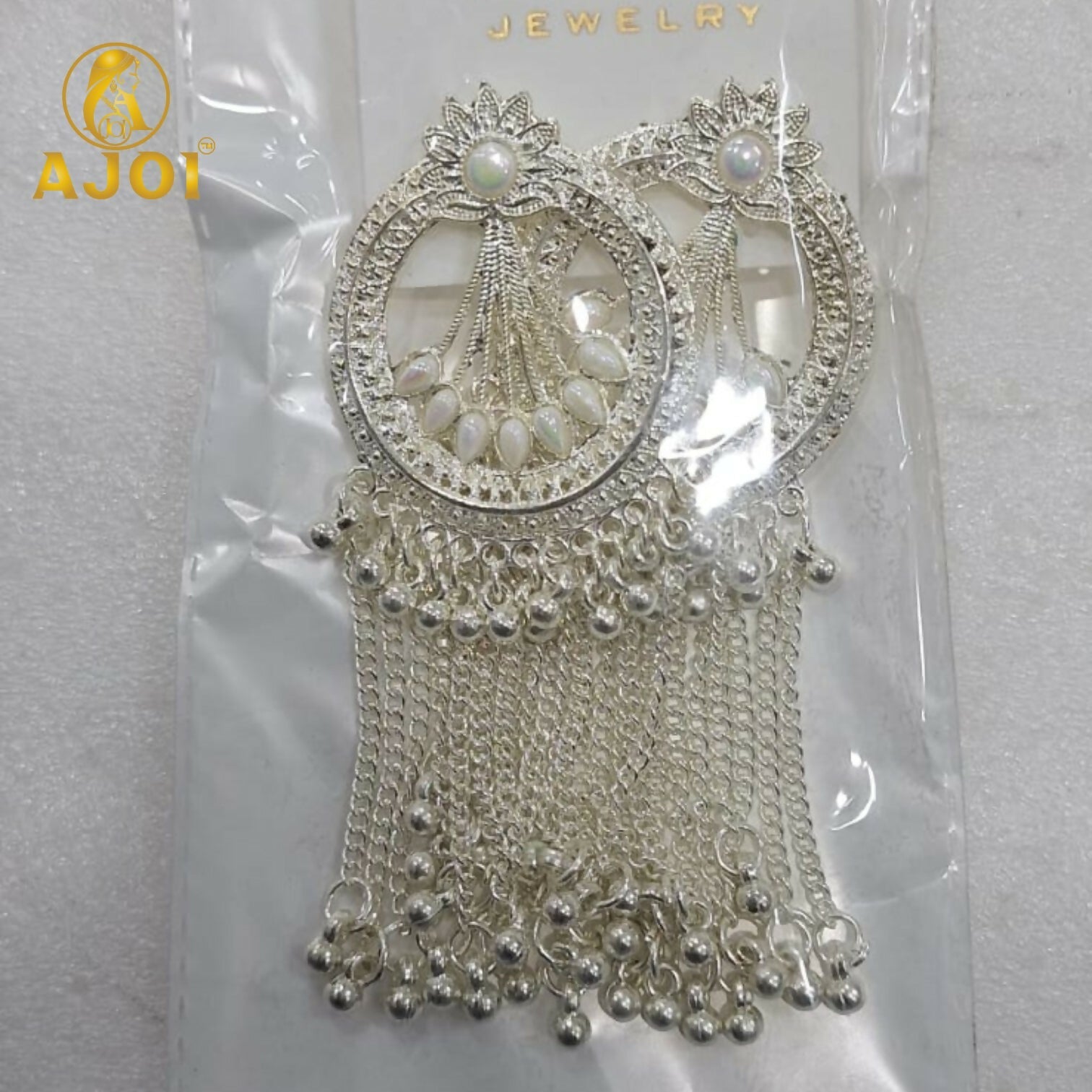 Silver Floral Tassel Earrings – Elegant Lightweight Drop Design