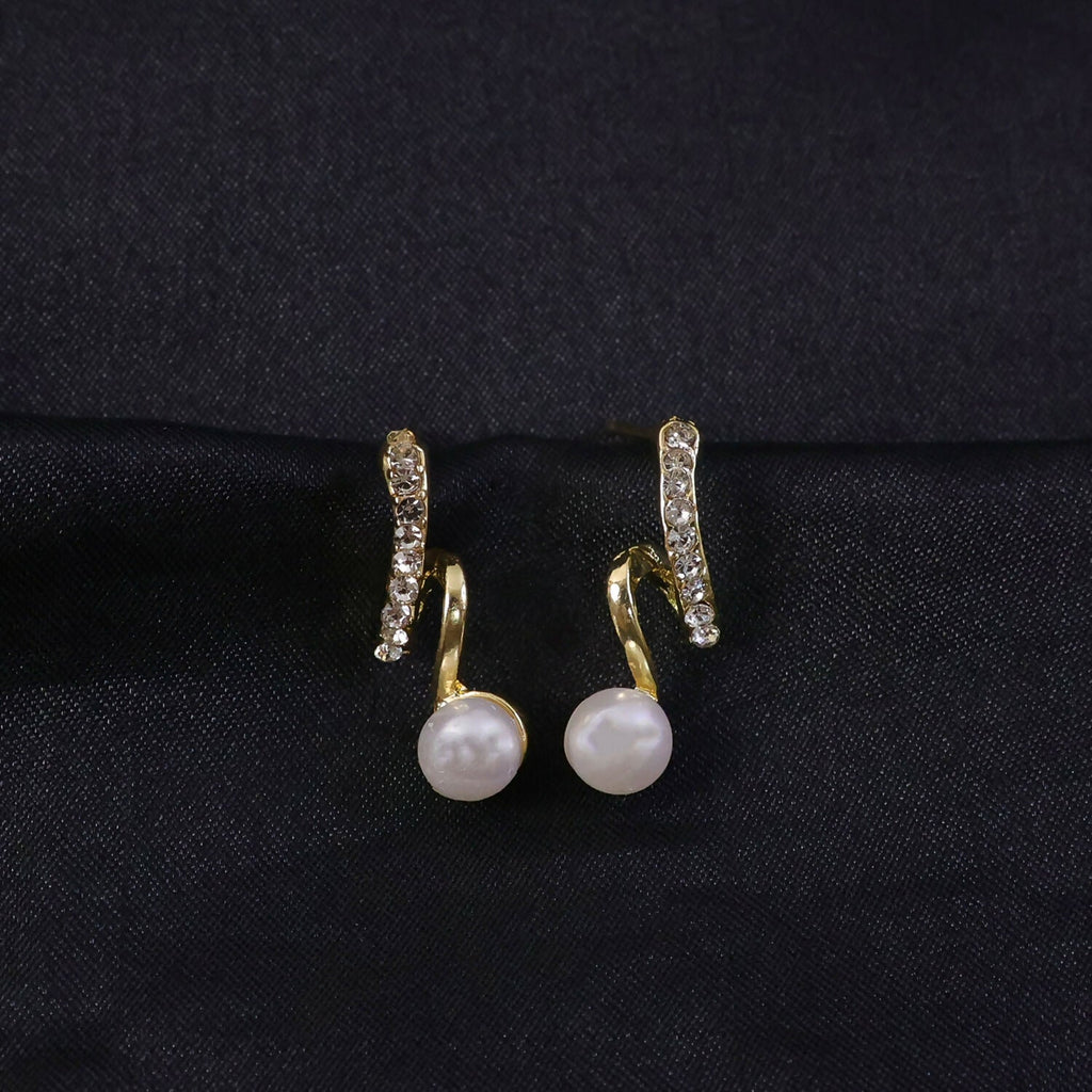 Gold Pearl Drop Earrings for Women – Elegant Korean Style