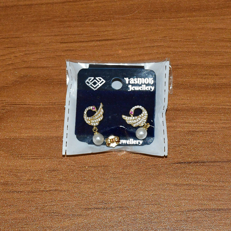 Pearl Drop Swan Stud Earrings – Elegant Crystal & Gold Finish
