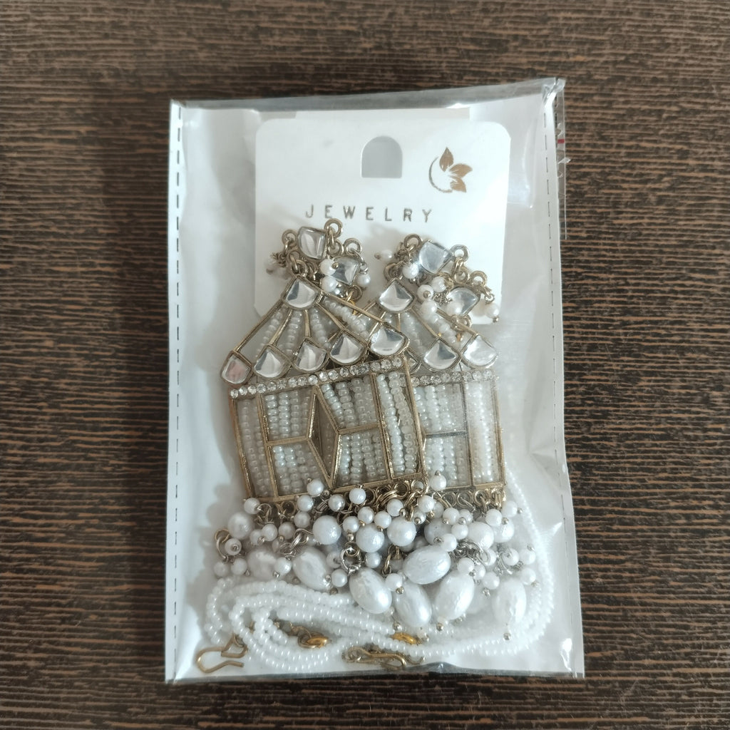 Kundan Pearl Earrings – Birdcage Statement with Ear Chains
