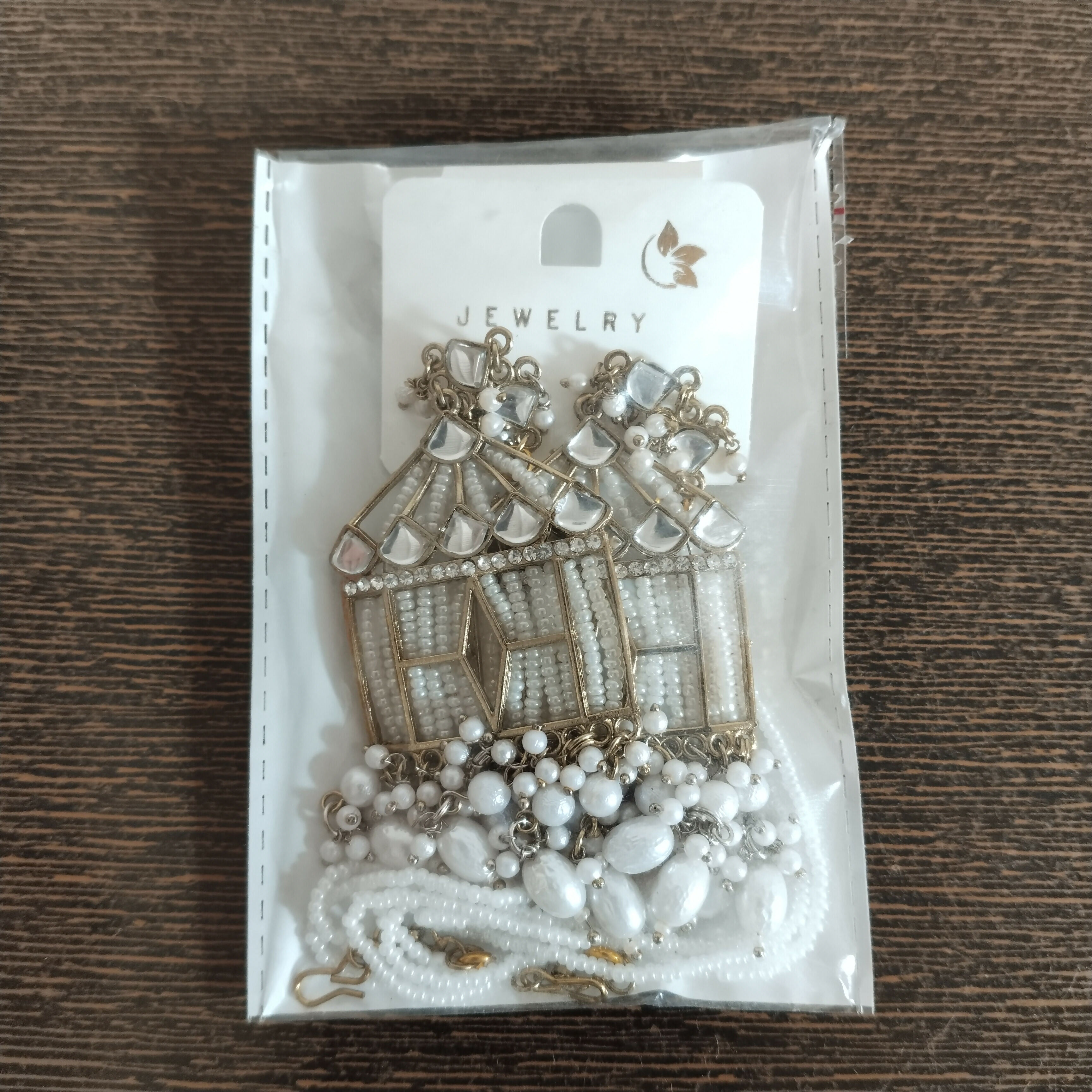 Kundan Pearl Earrings – Birdcage Statement with Ear Chains