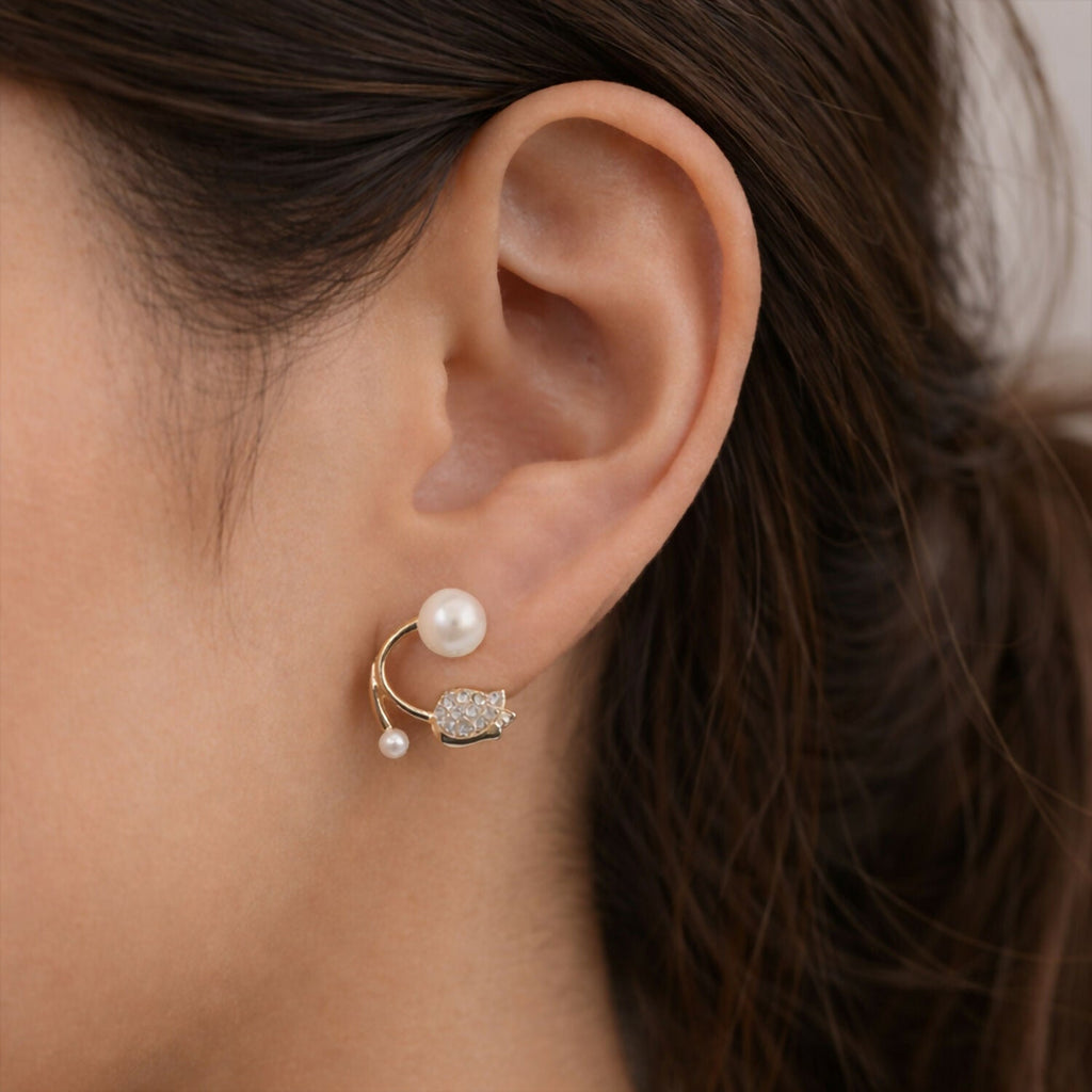 Pearl Crystal Stud Earrings – Elegant Korean Style Jewellery for Women