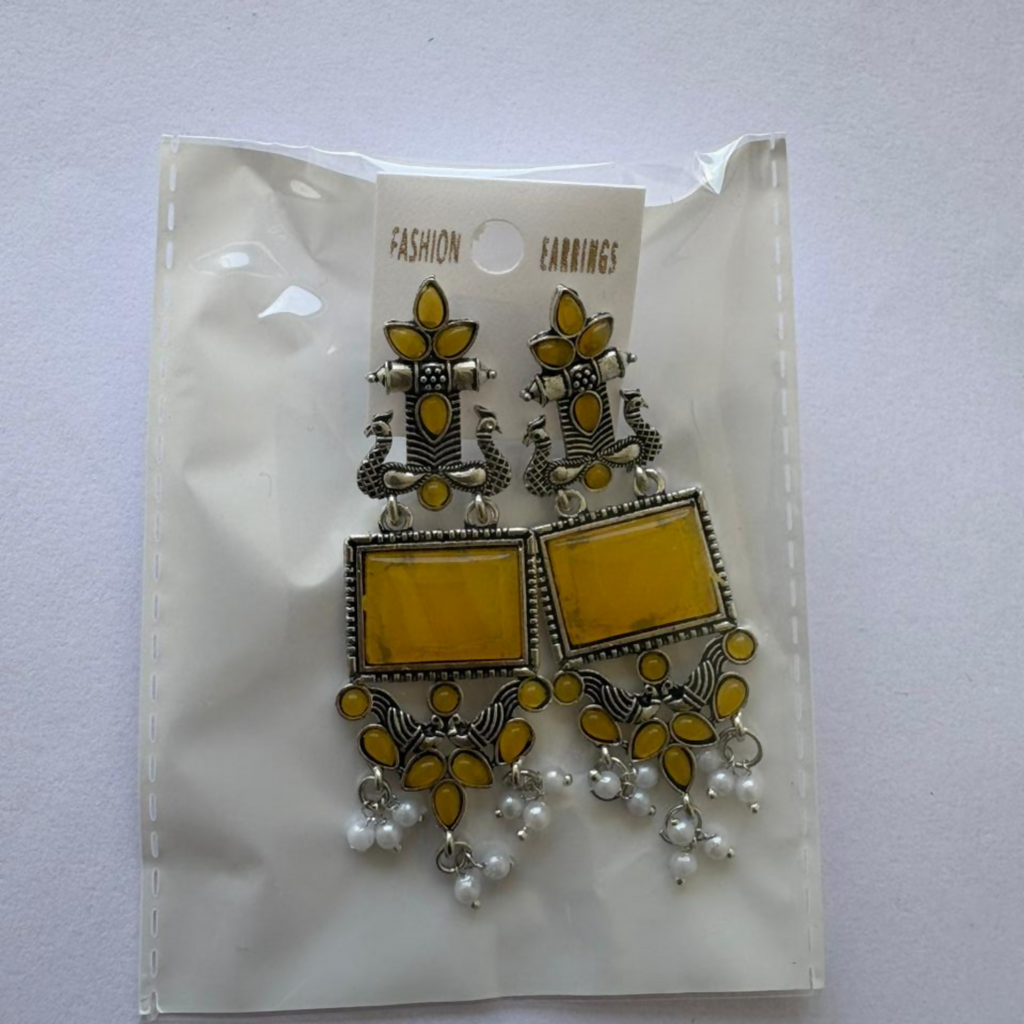 Oxidized Silver Yellow Stone Pearl Earrings – Traditional Elegance