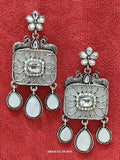 Silver Earrings – Intricate Antique Craftsmanship