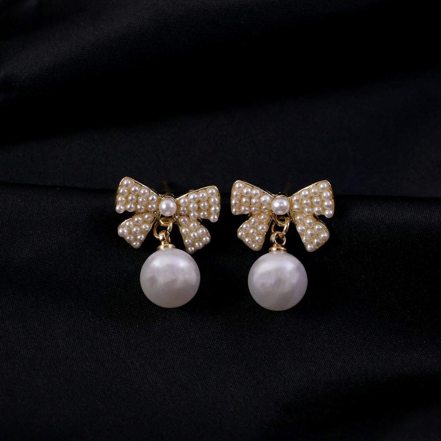Crystal Pearl Studs – Elegant Korean Ribbon Bow Earrings