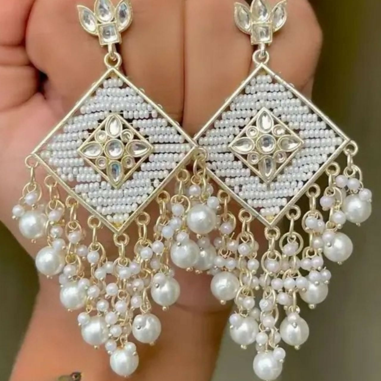 Kundan Stud Earrings – Traditional White Seed Bead & Pearl Drops