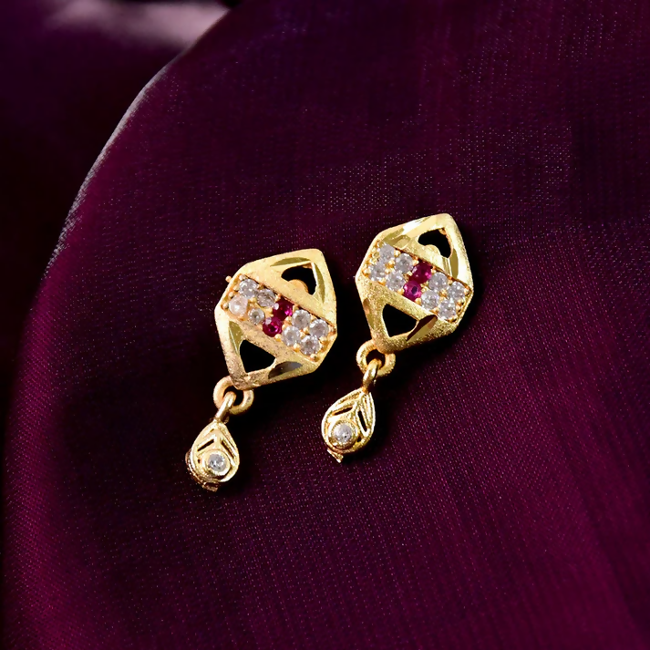 Gold Geometric Earrings – Elegant Sparkling Stones with Drop Charm